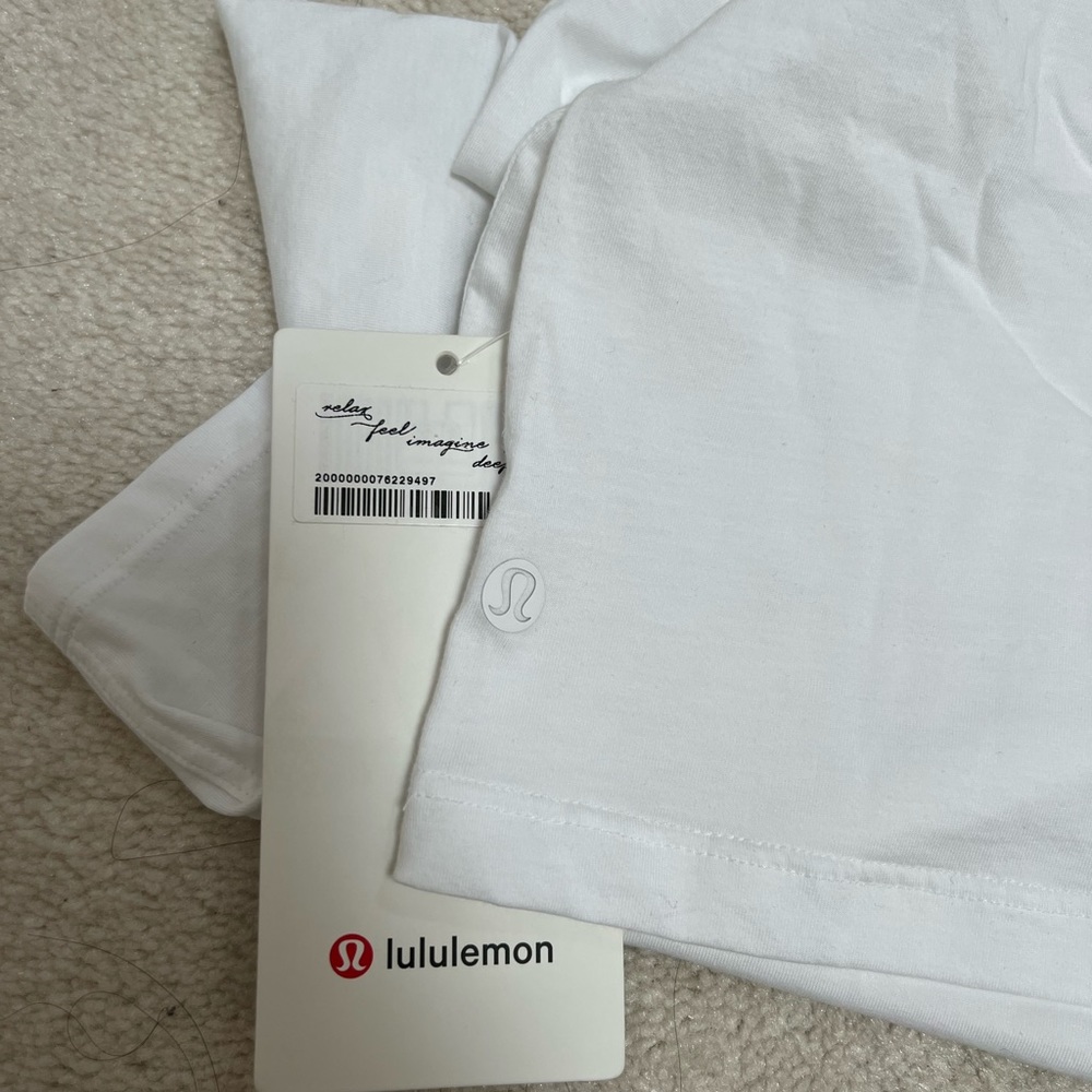Lululemon All Yours Tee White Hawaii Edition NWT - Picture 2 of 3